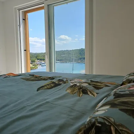 Quarto em Acomodações Particulares Pool Costela